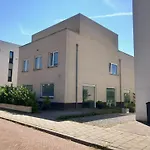 Private Rooms, Free Parking, Luxury Villa, Close To The Center
